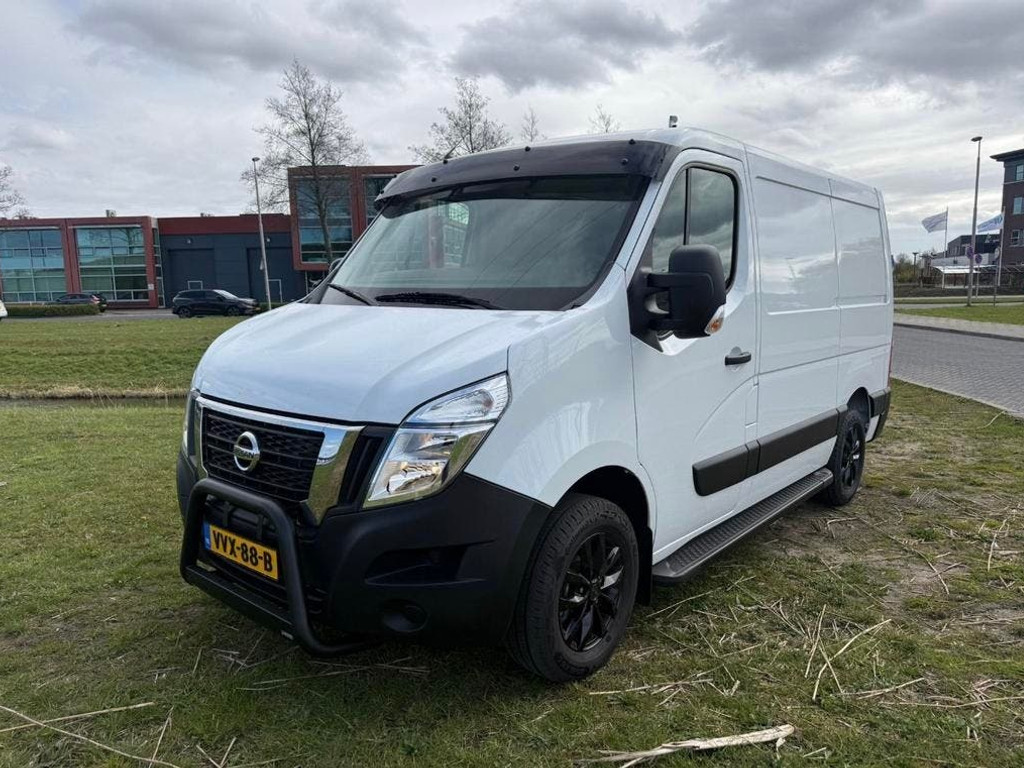 Nissan Interstar